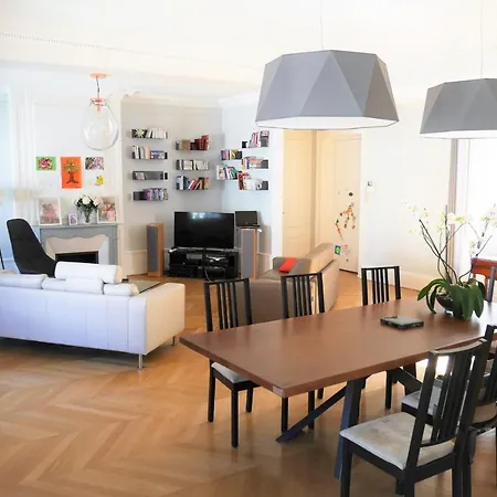 아파트 Hostnfly - Nice Apt In Lyon, Parking + Air Conditioning 리옹